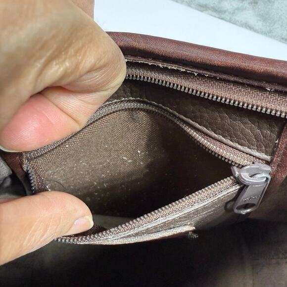 Vintage Brighton Bucket Crossbody‎ Shoulder Bag Brown Crocodile Embossed Trim - Picture 9 of 16